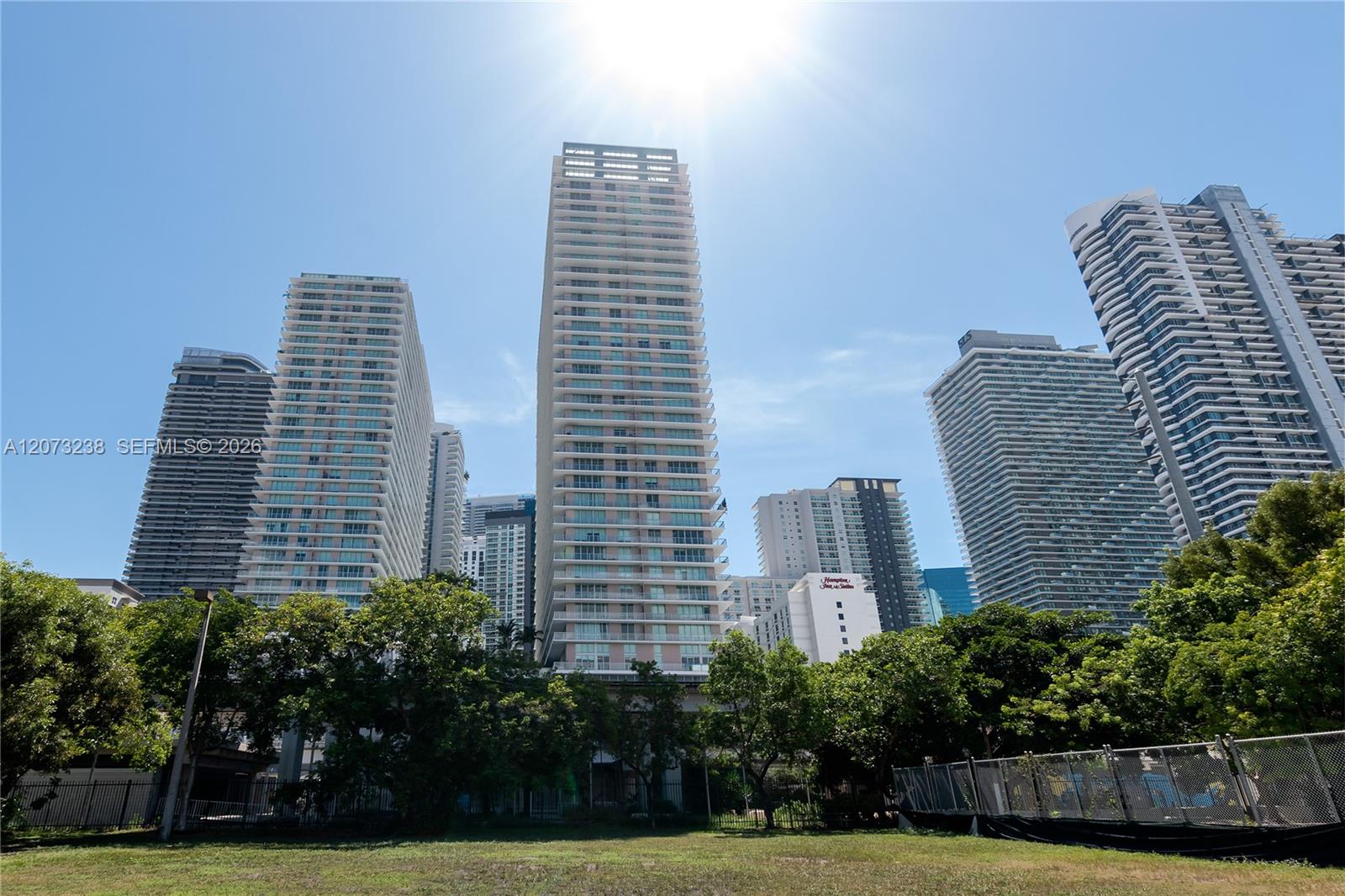 79 SW 12th St Unit: 2602-S