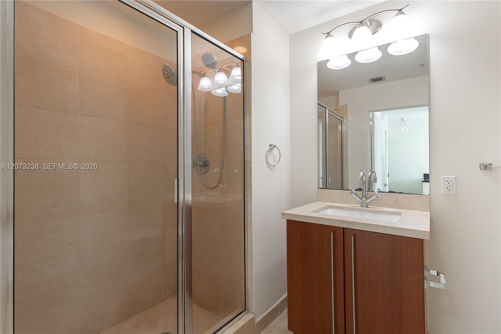 79 SW 12th St Unit: 2602-S