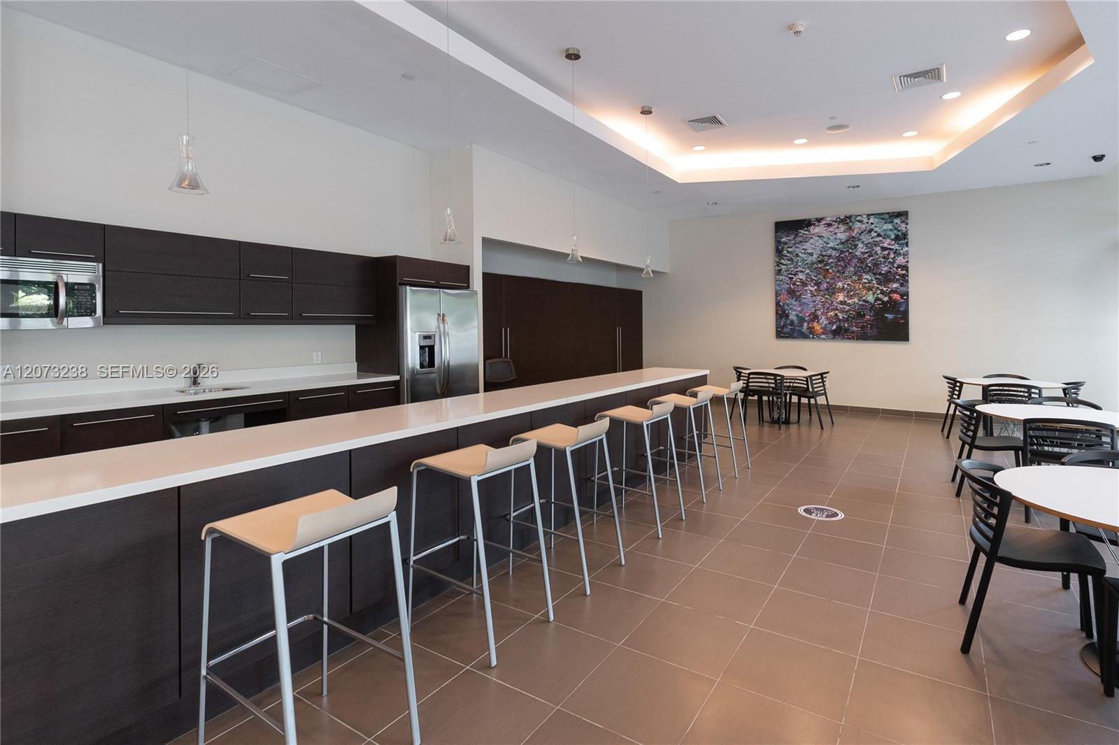 79 SW 12th St Unit: 2602-S