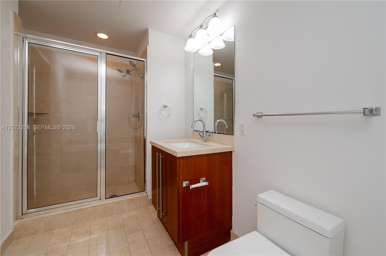 79 SW 12th St Unit: 2602-S