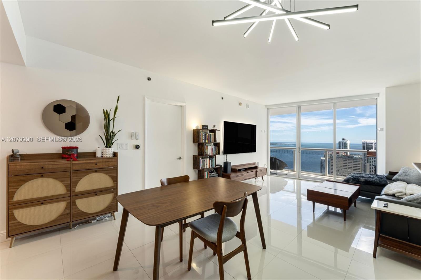 495 Brickell Ave # 4709