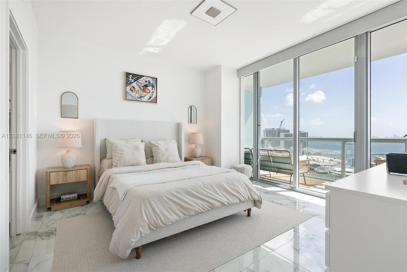 888 Biscayne Blvd # 2510