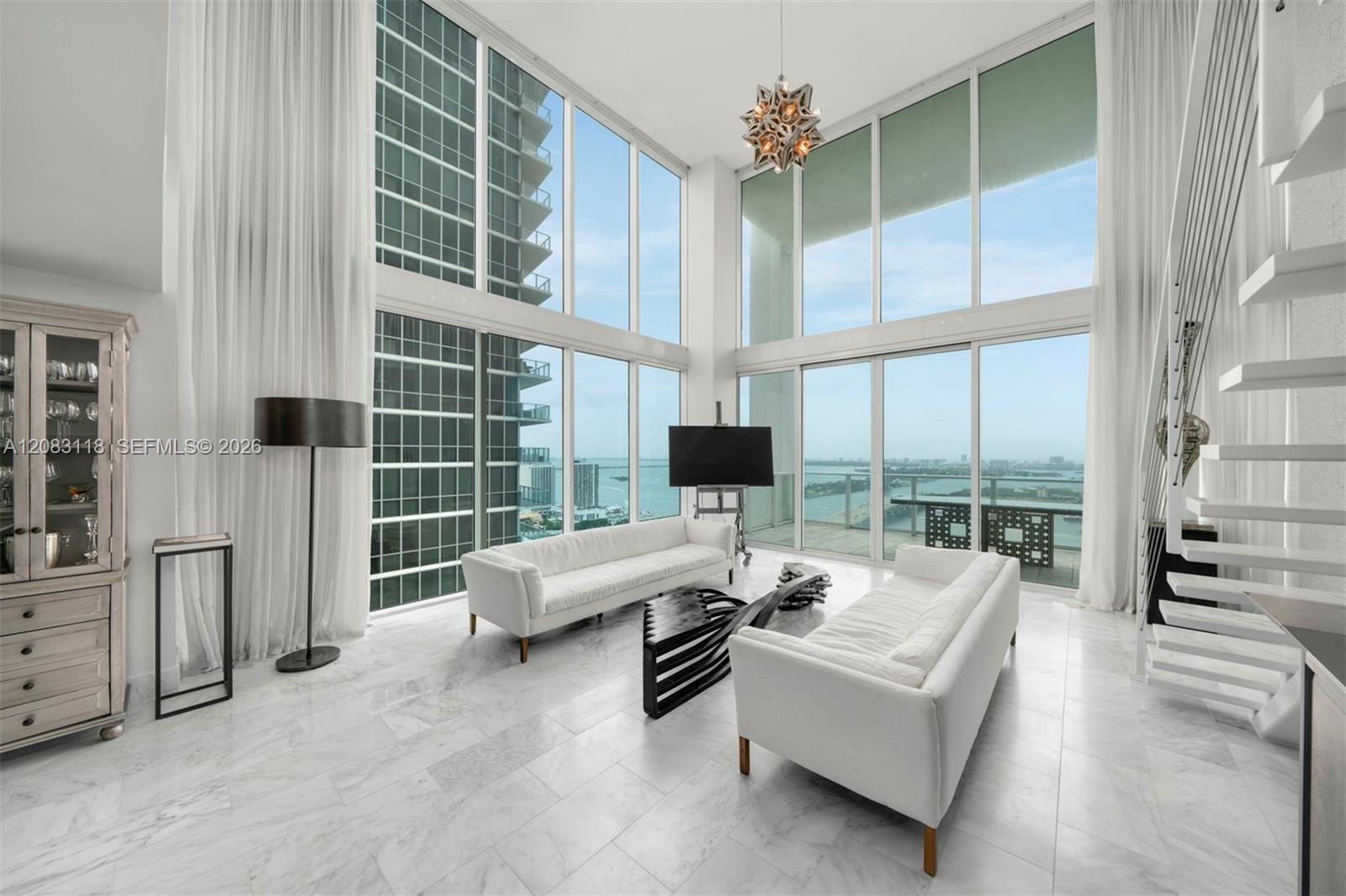 1040 Biscayne Blvd # 3304