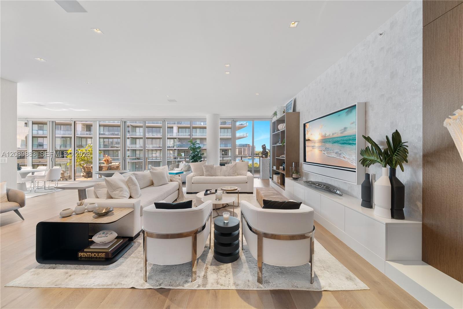 Marea Penthouse 2