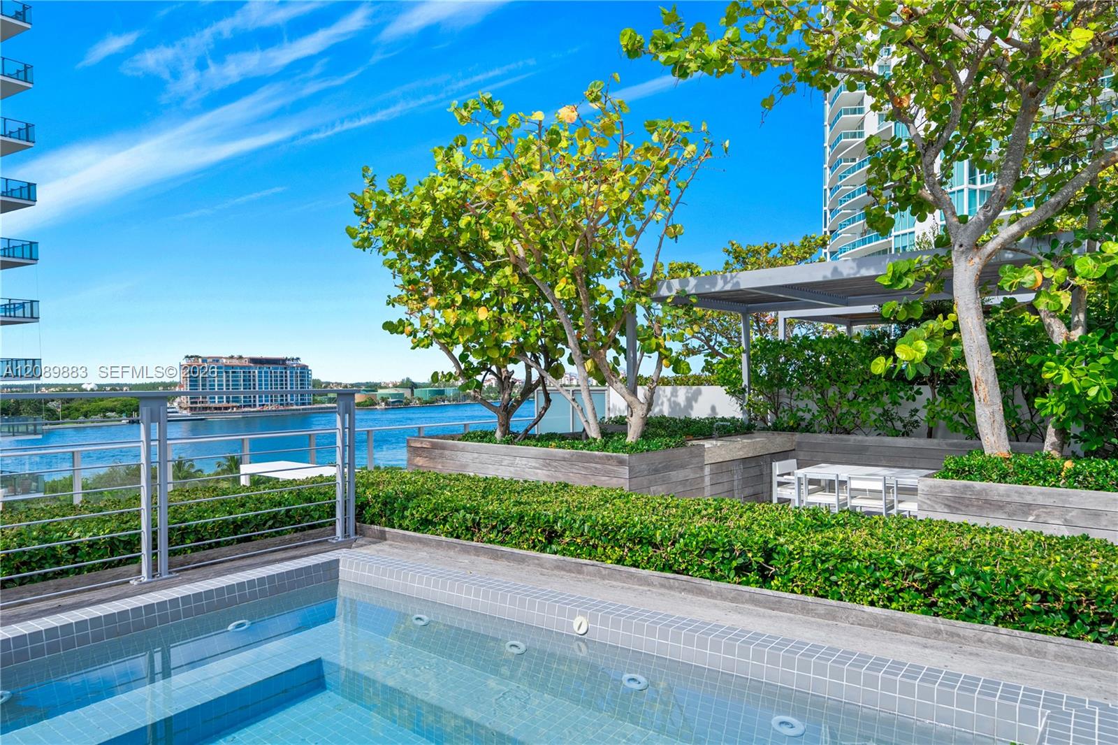 Marea Penthouse 2