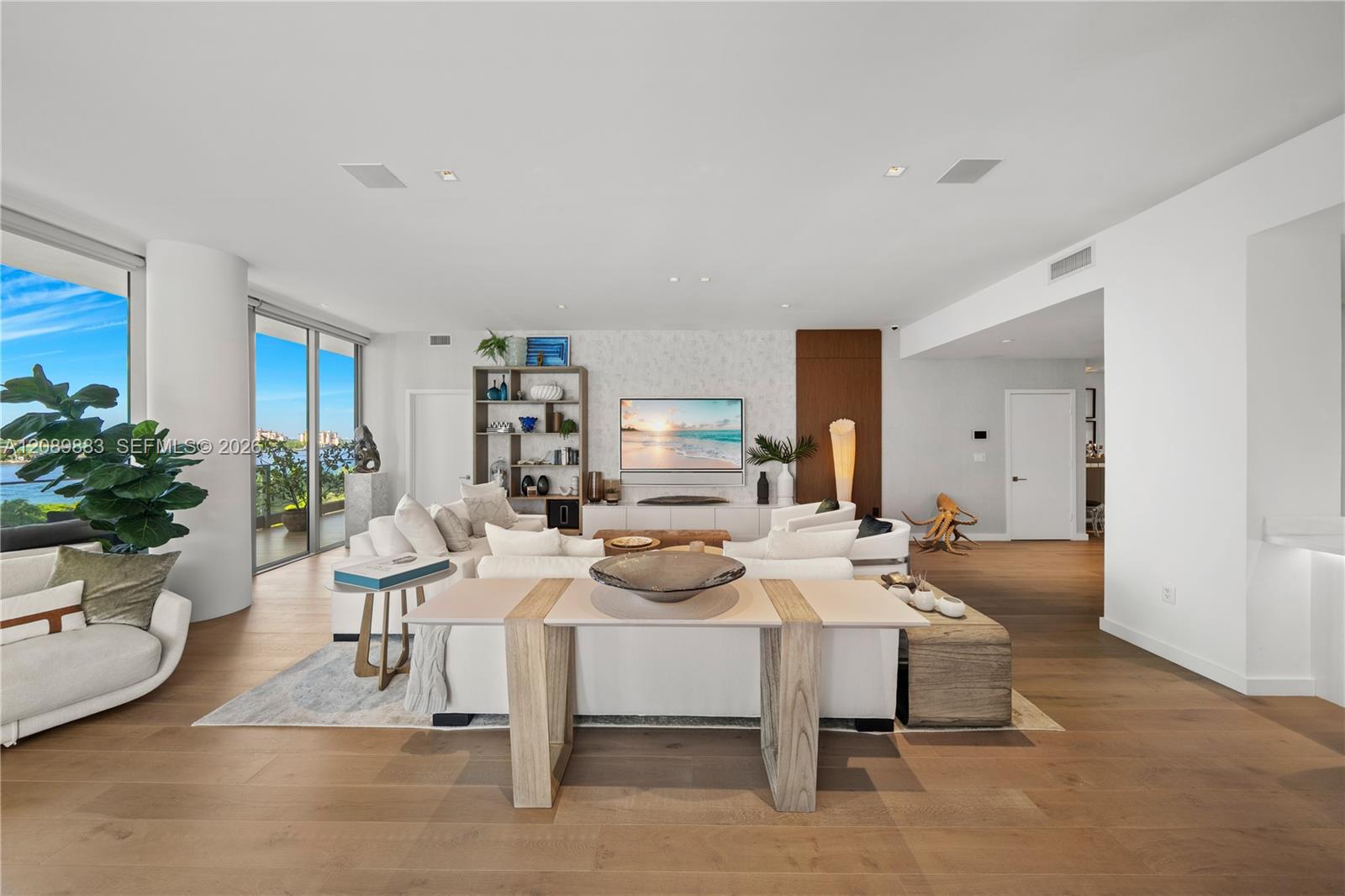 Marea Penthouse 2