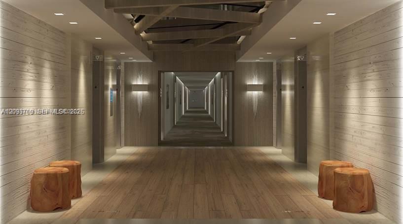 2301 Collins Ave # 342