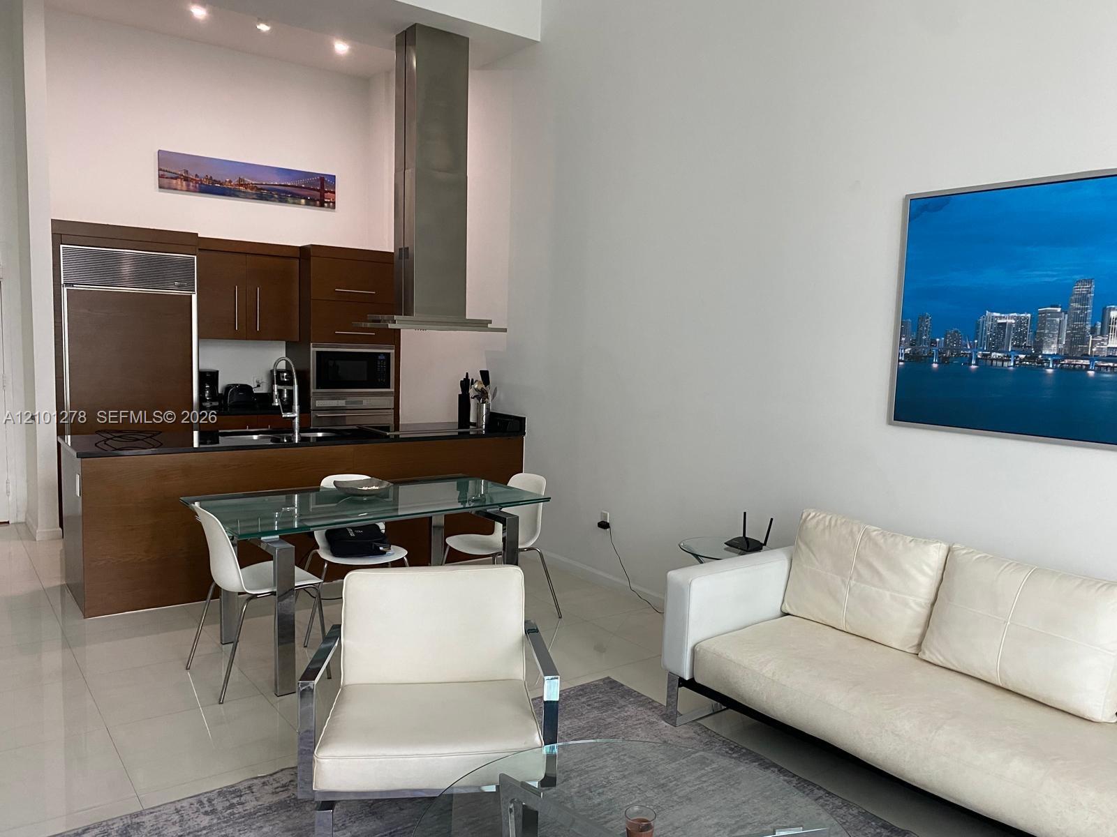 485 Brickell Ave # 2806