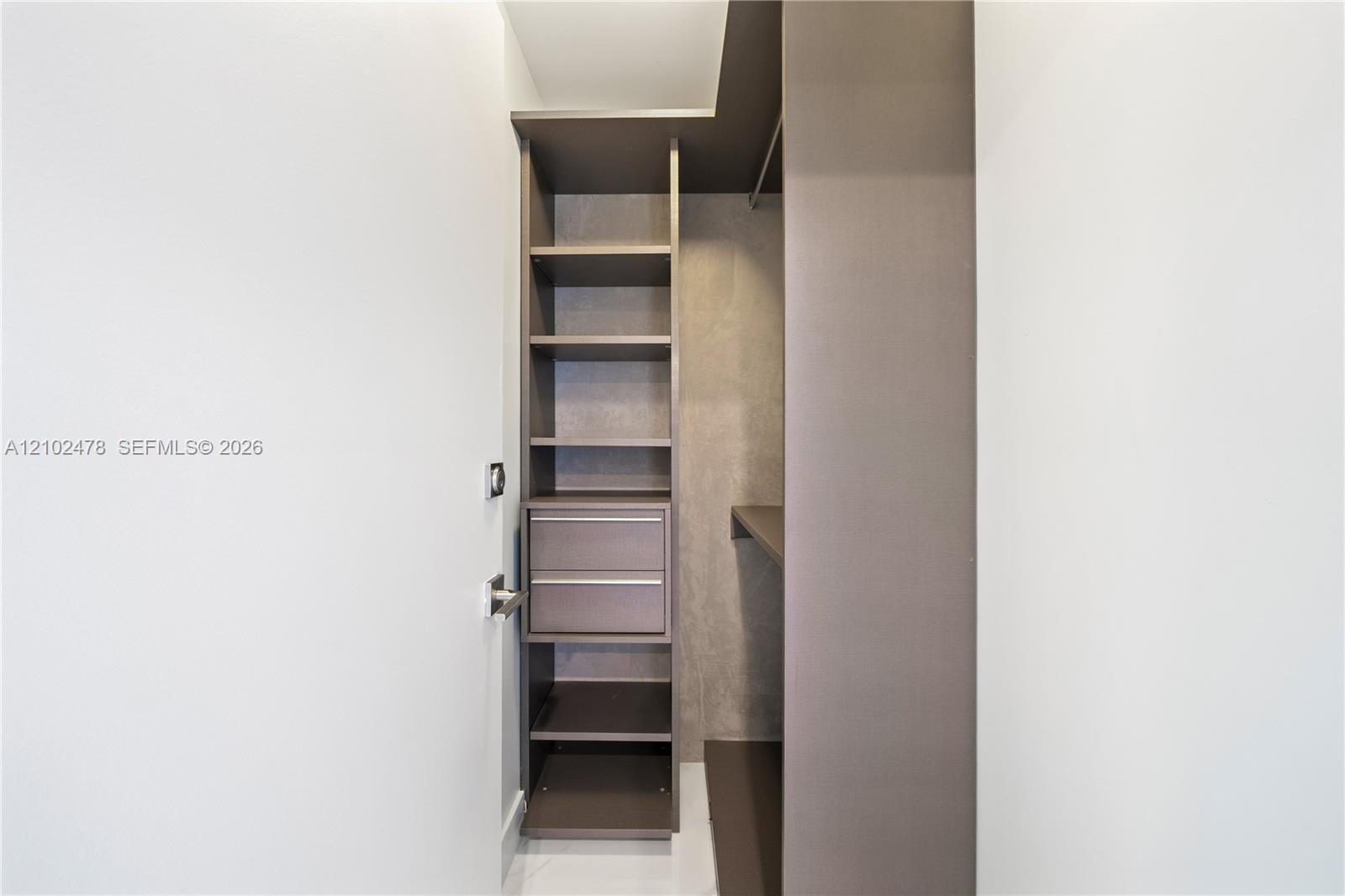 One Paraiso Penthouse 5201