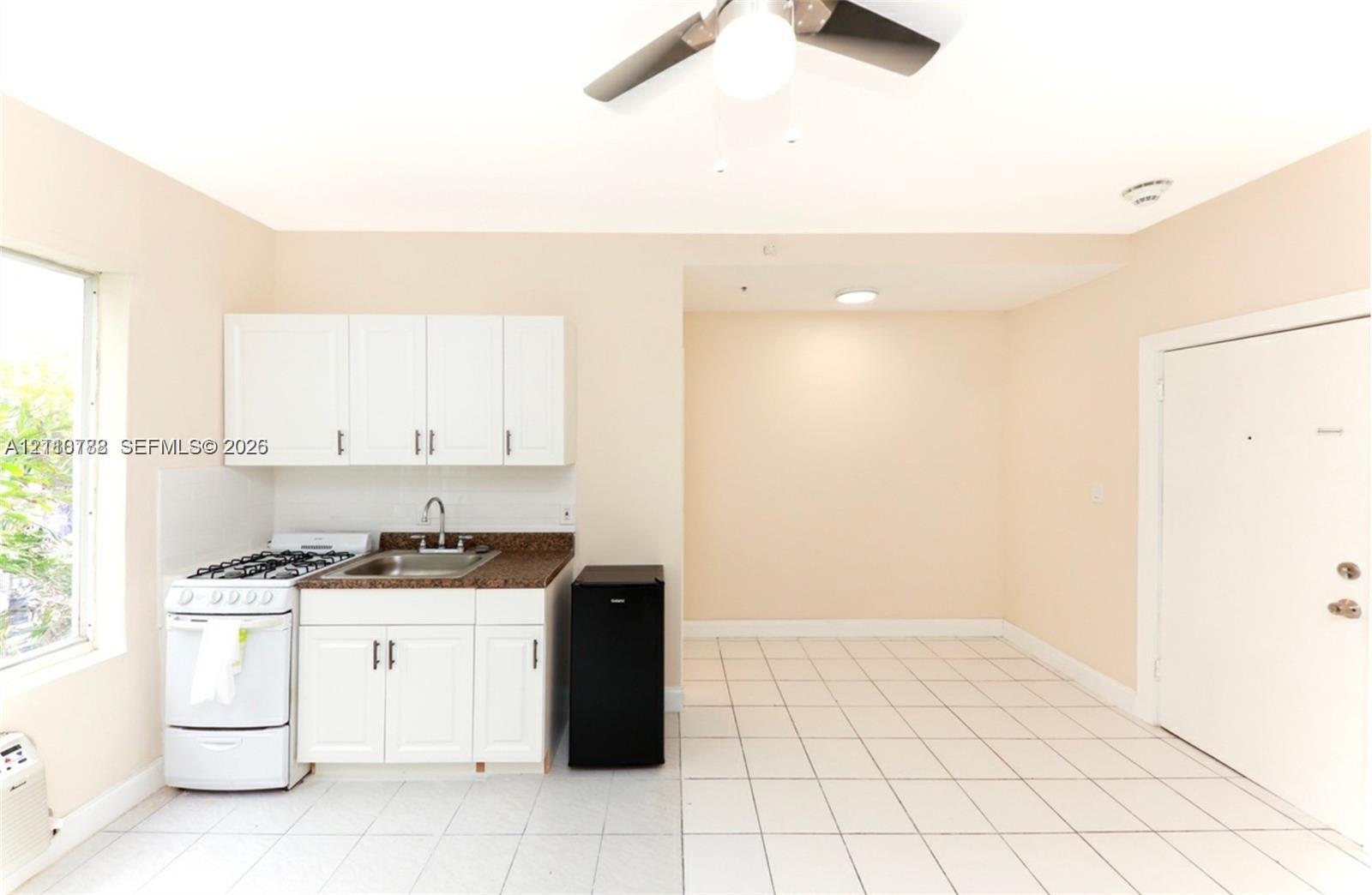 3710 Collins Ave # 202 Unit: N-202