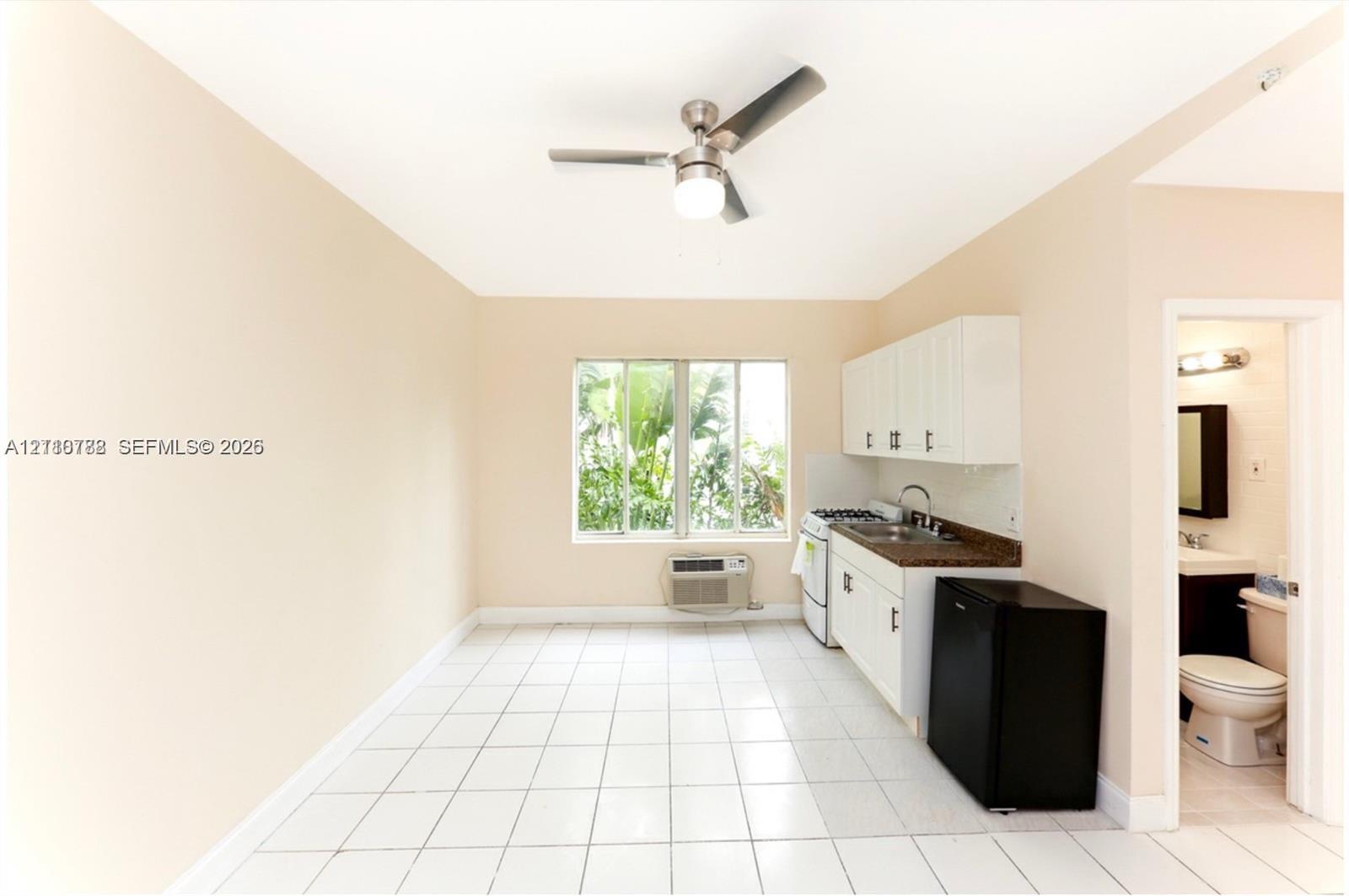 3710 Collins Ave # 202 Unit: N-202
