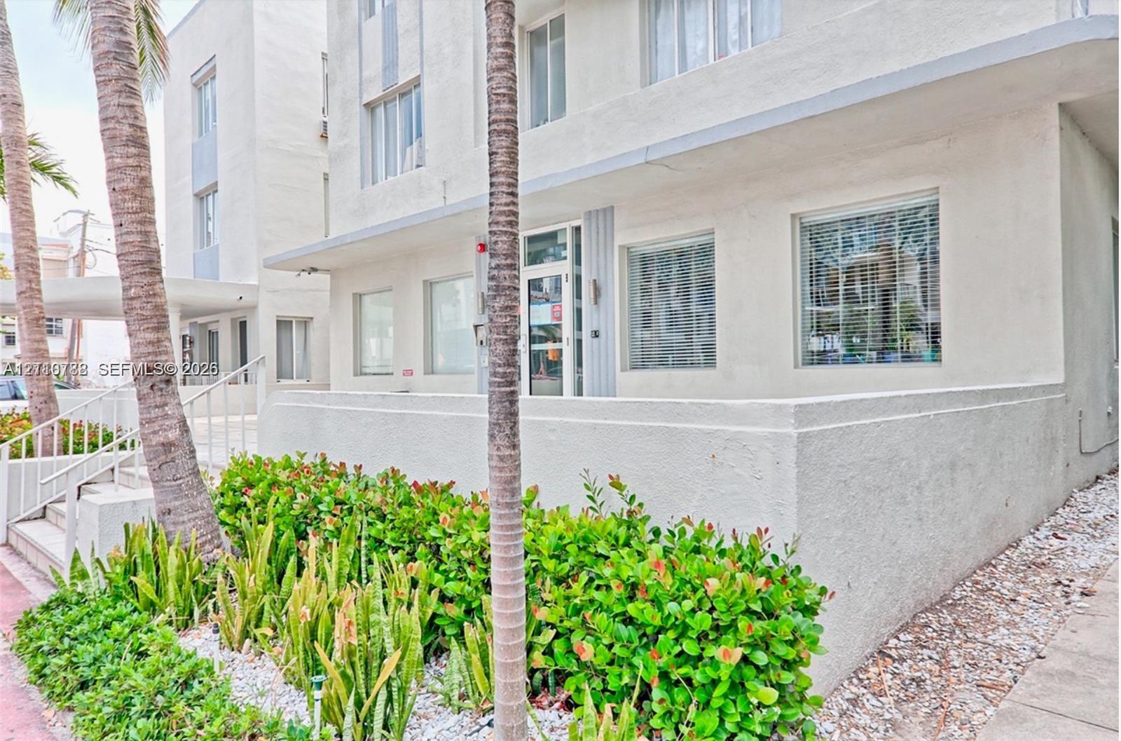 3710 Collins Ave # 202 Unit: N-202