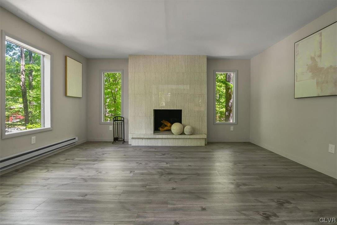 3299 Greenbriar Drive
