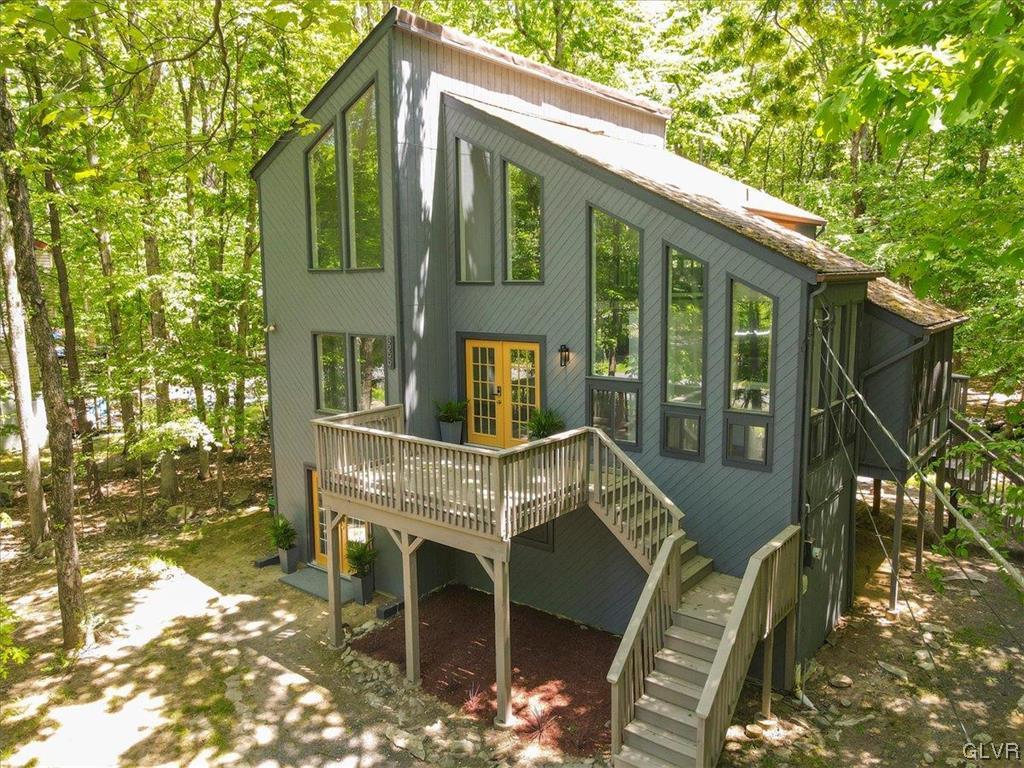 3299 Greenbriar Drive