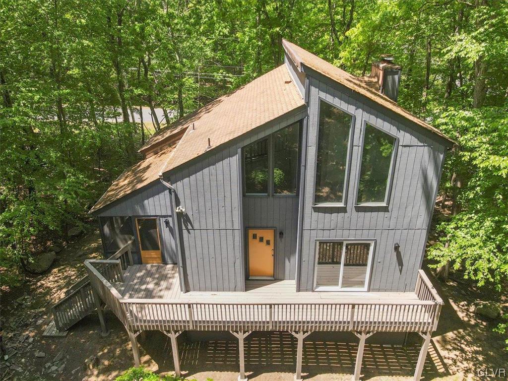 3299 Greenbriar Drive