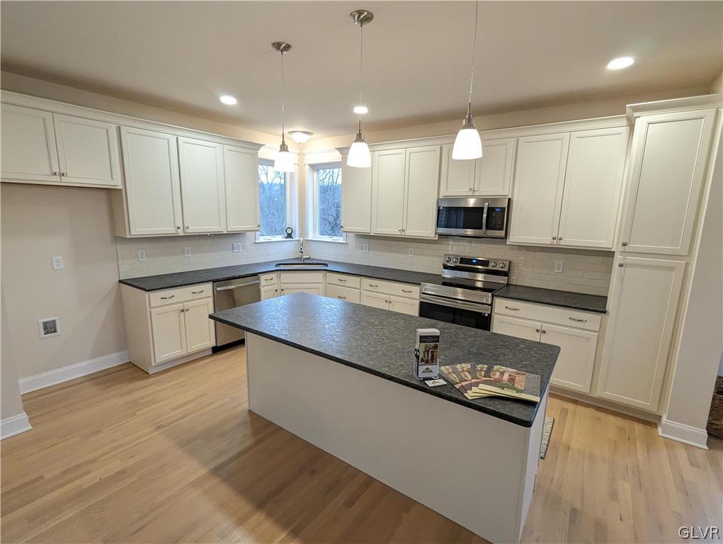 302 Reagan Drive