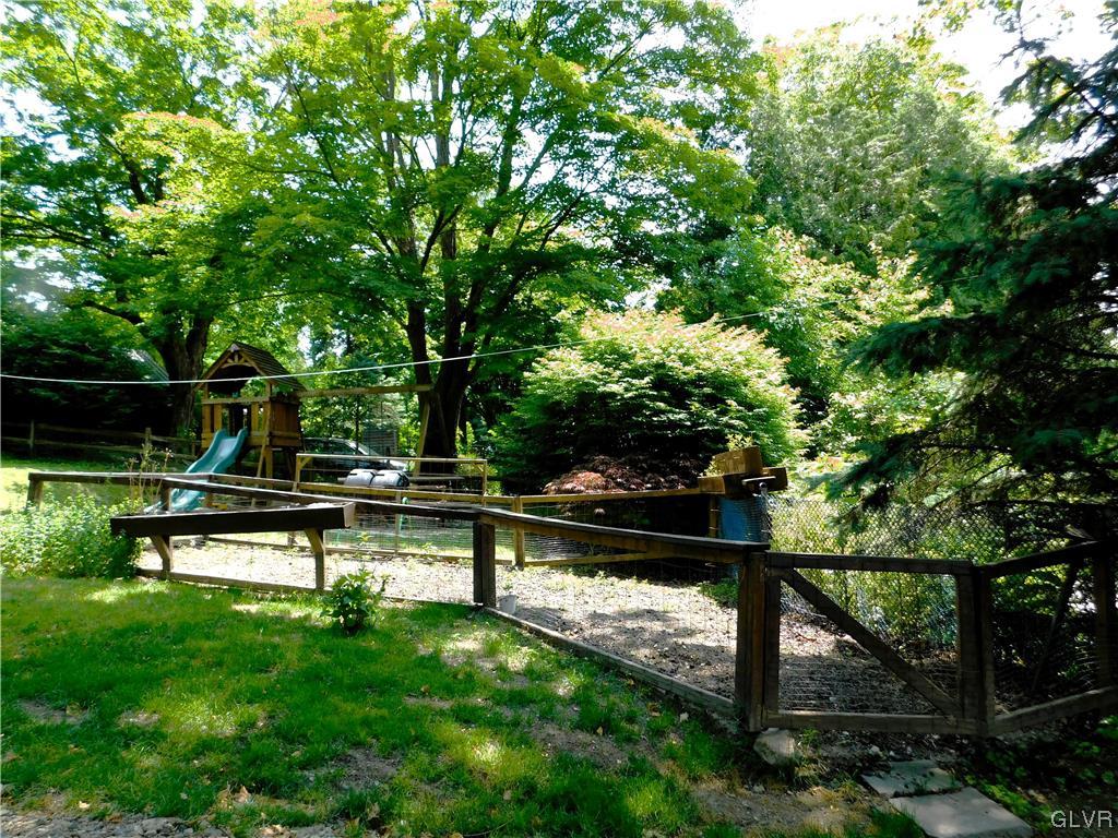 1380 Five Points Richmond Road