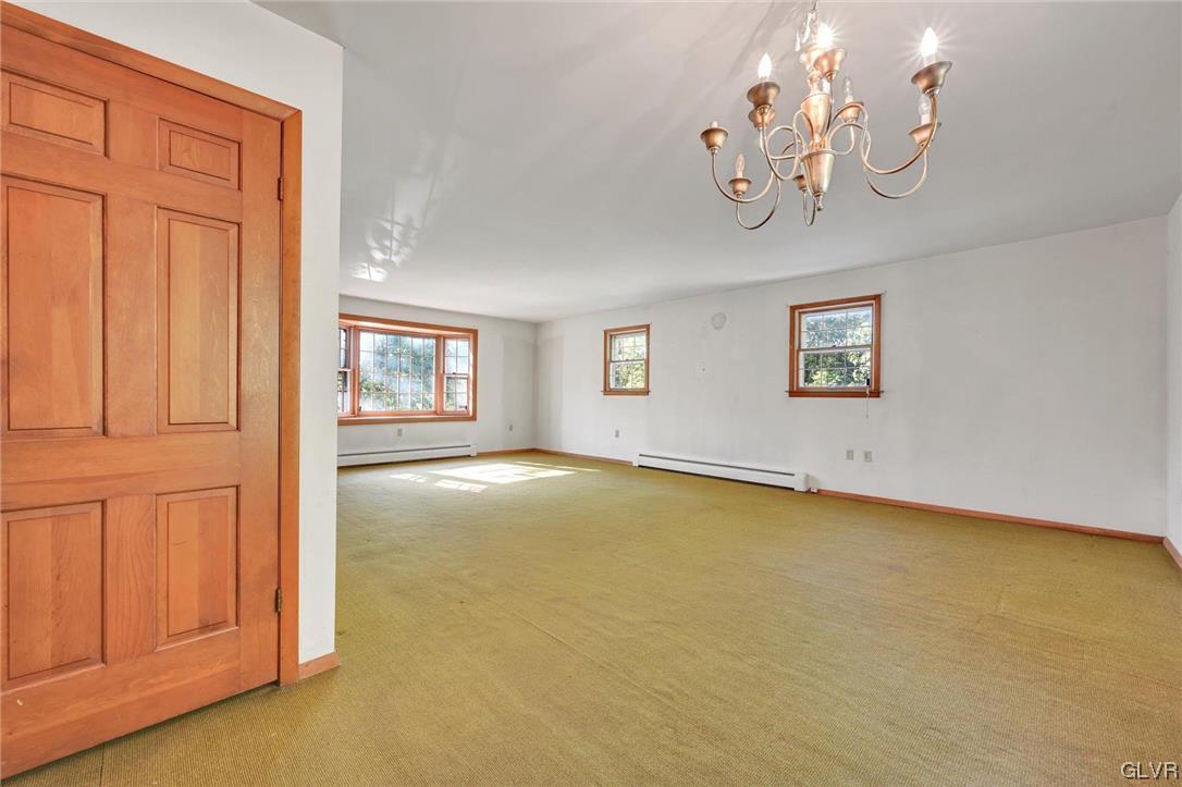 1041 Constitution Avenue