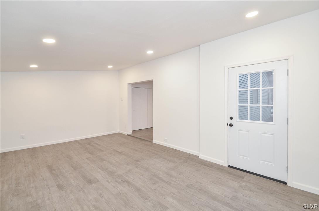 768 Country Place Drive