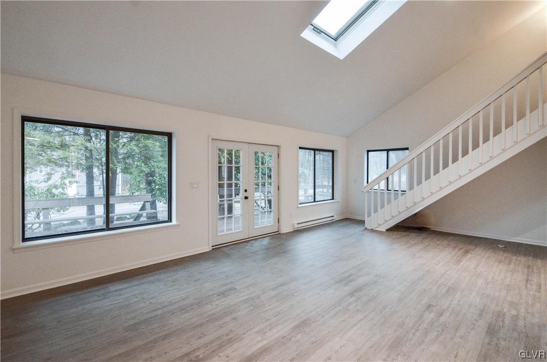 768 Country Place Drive