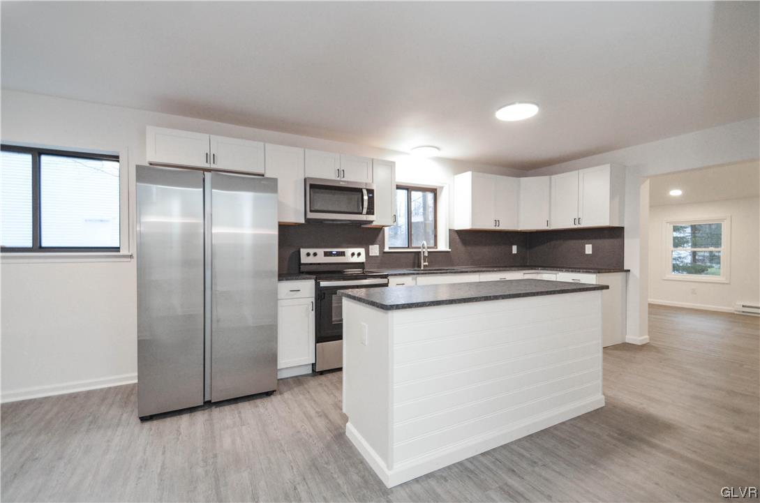 768 Country Place Drive