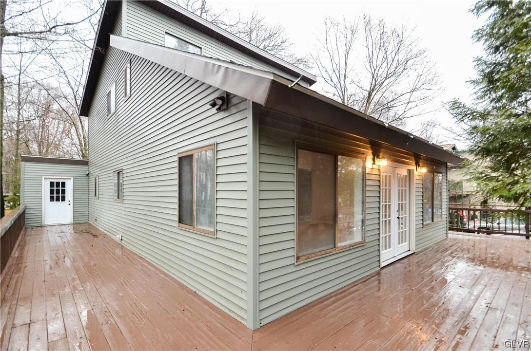 768 Country Place Drive