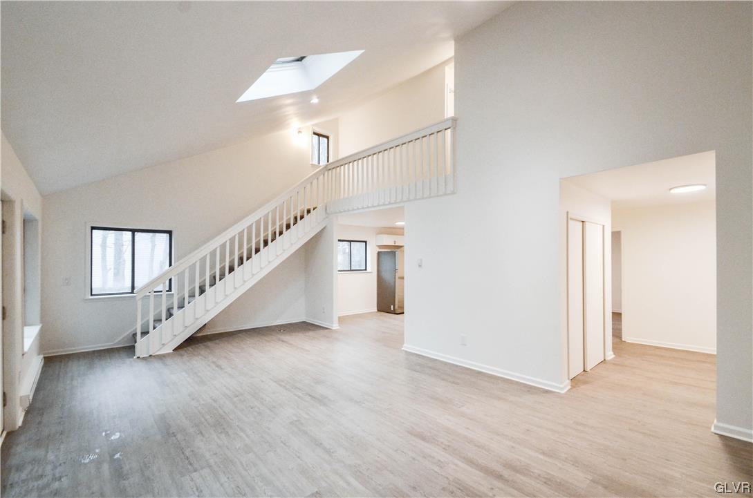 768 Country Place Drive