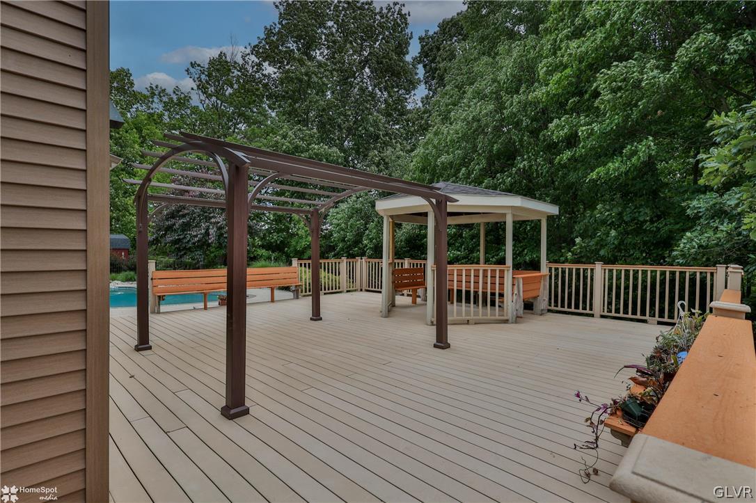 1359 Ridge Road