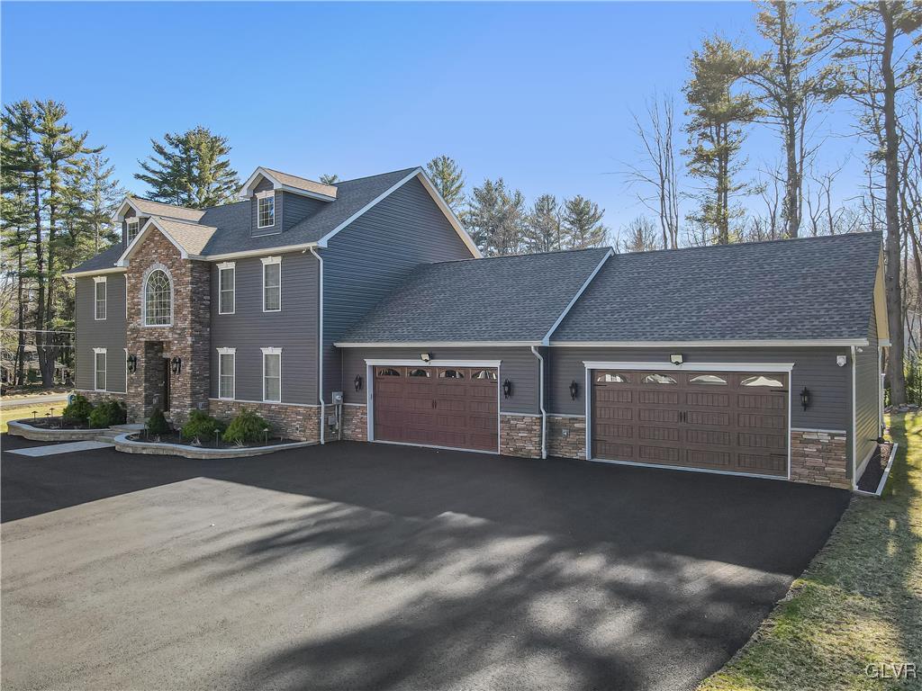 2357 Paxmont