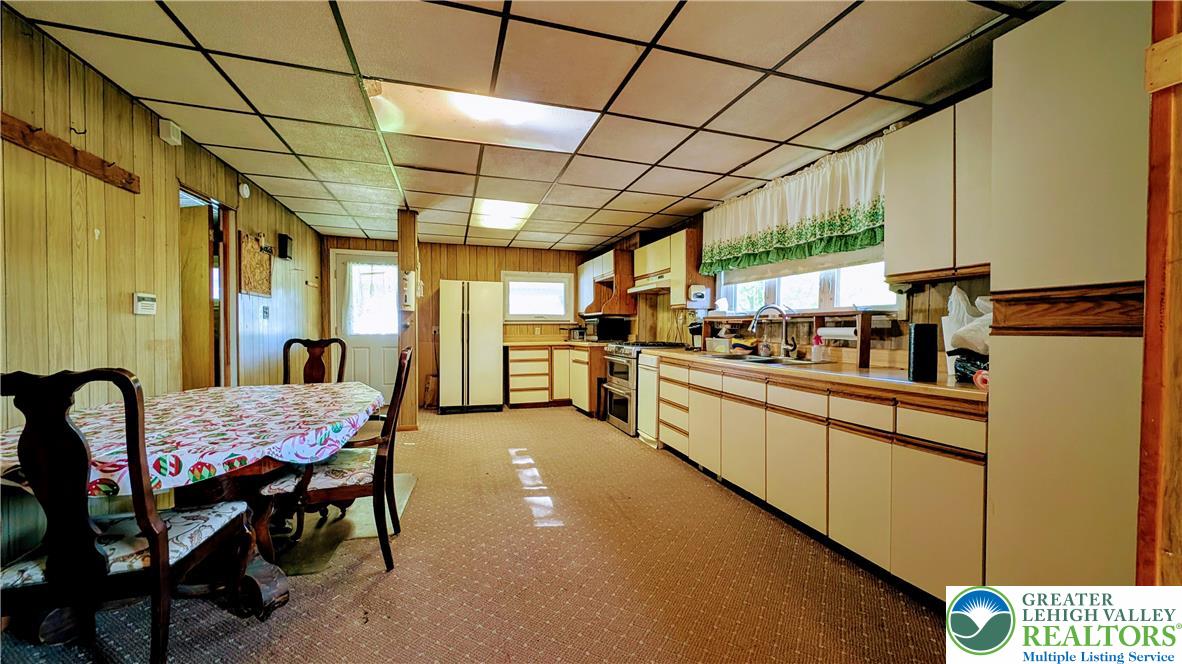 1342 Five Point Richmond Road