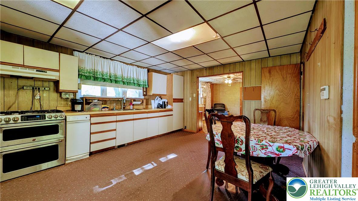 1342 Five Point Richmond Road