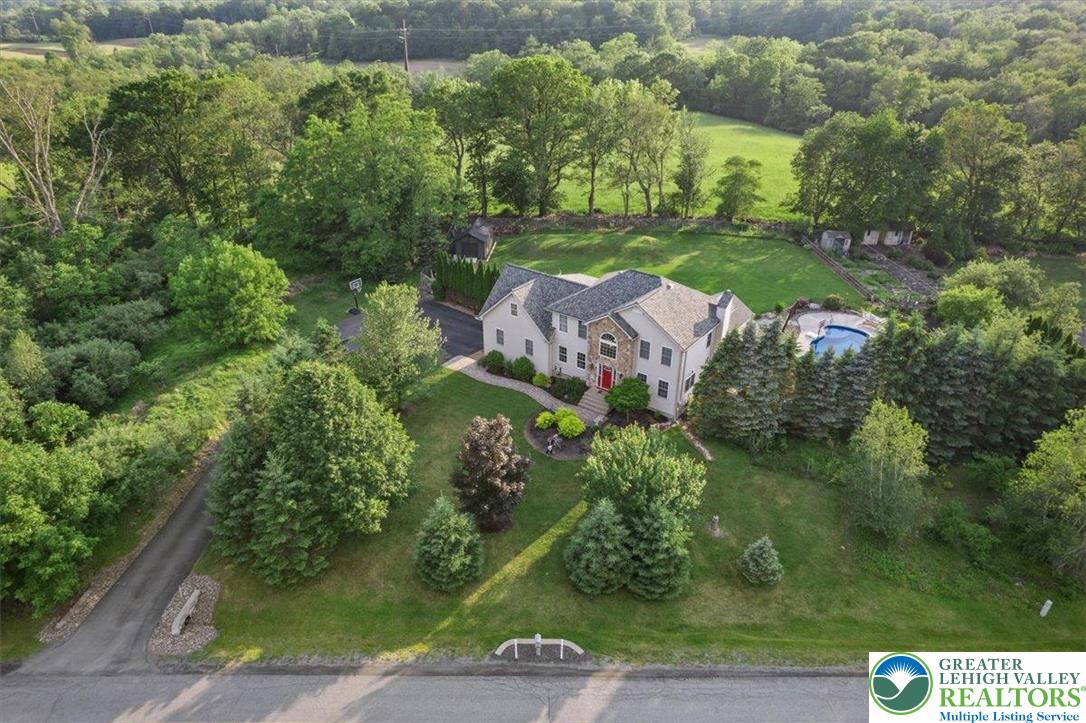 220 Pennbrook Road