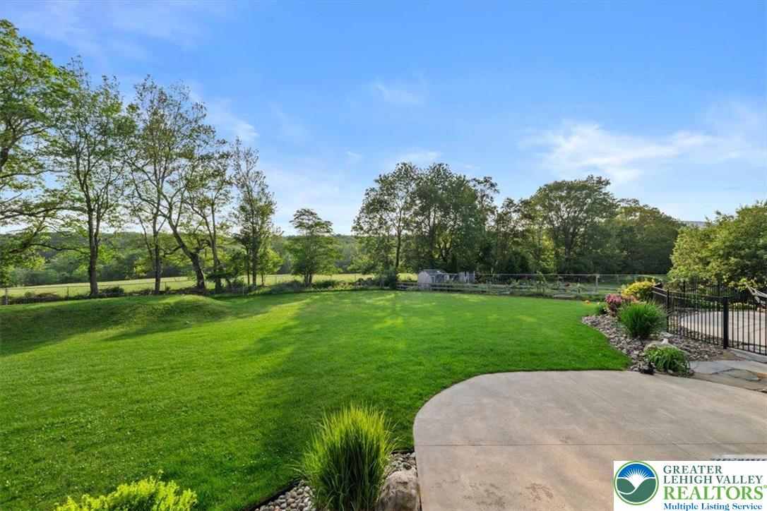 220 Pennbrook Road