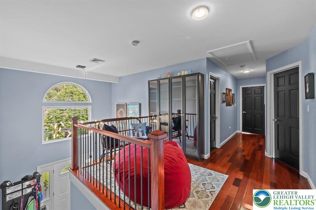 220 Pennbrook Road