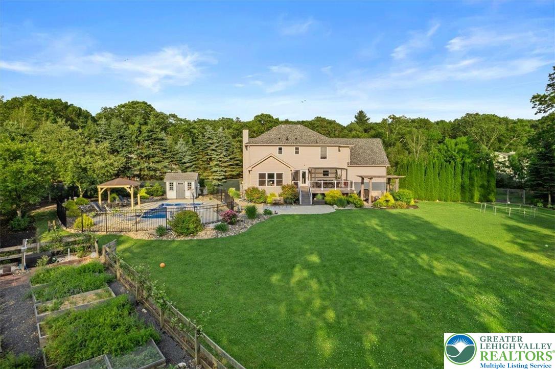 220 Pennbrook Road