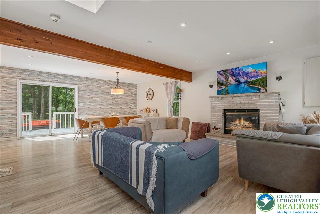 5 Flagstone Lane