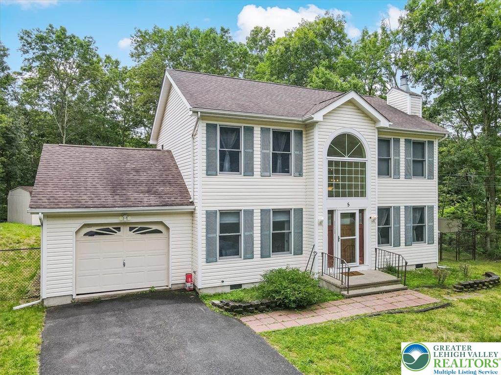 5 Flagstone Lane