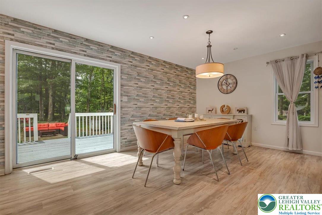 5 Flagstone Lane