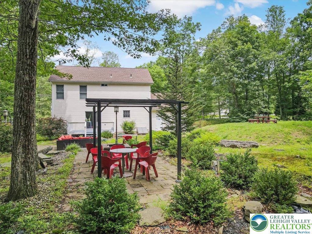 5 Flagstone Lane