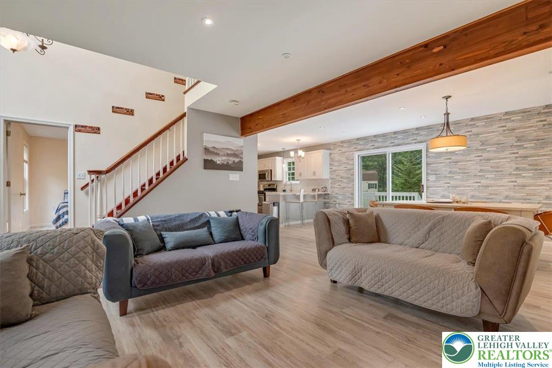 5 Flagstone Lane