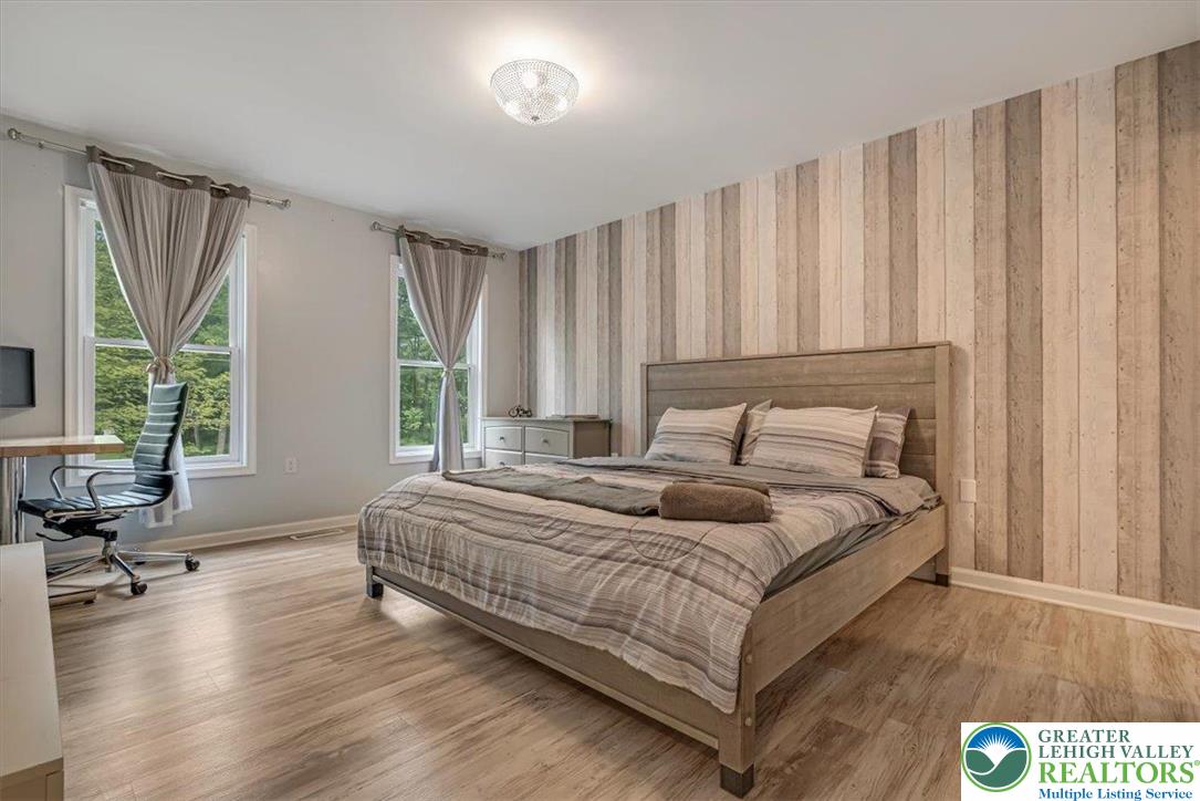 5 Flagstone Lane