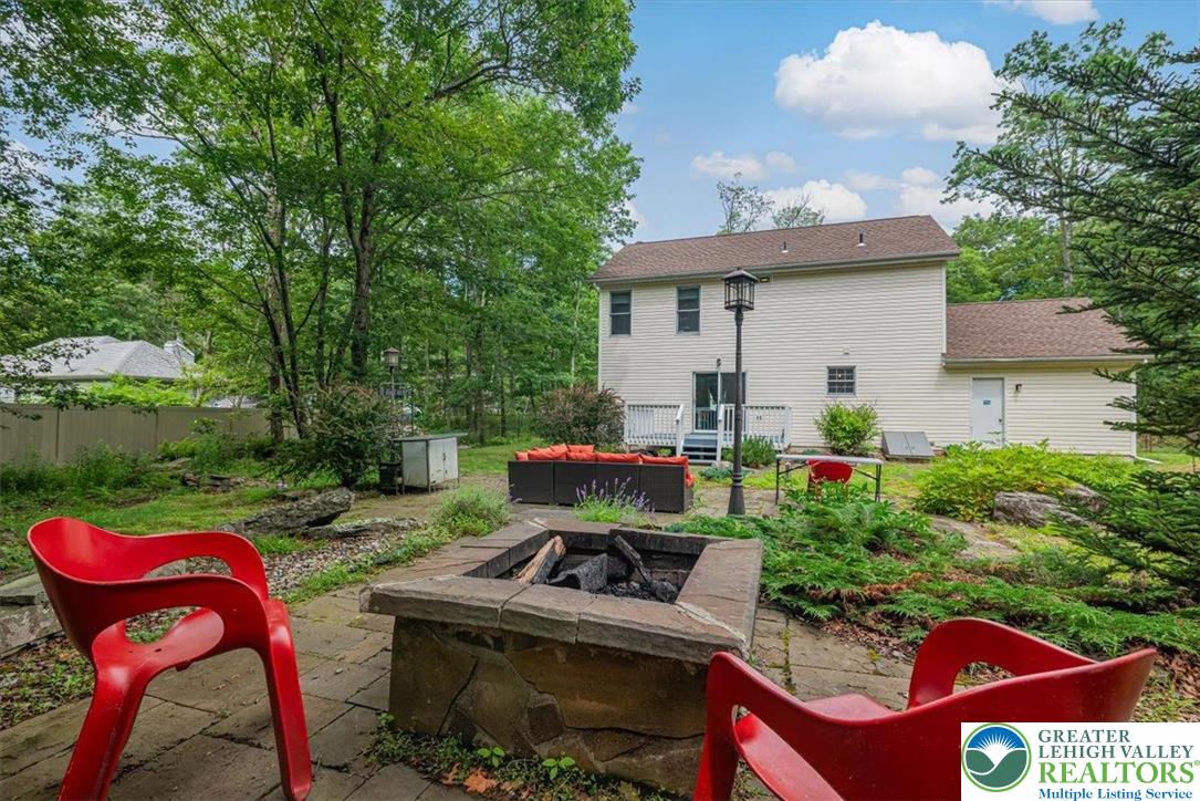 5 Flagstone Lane