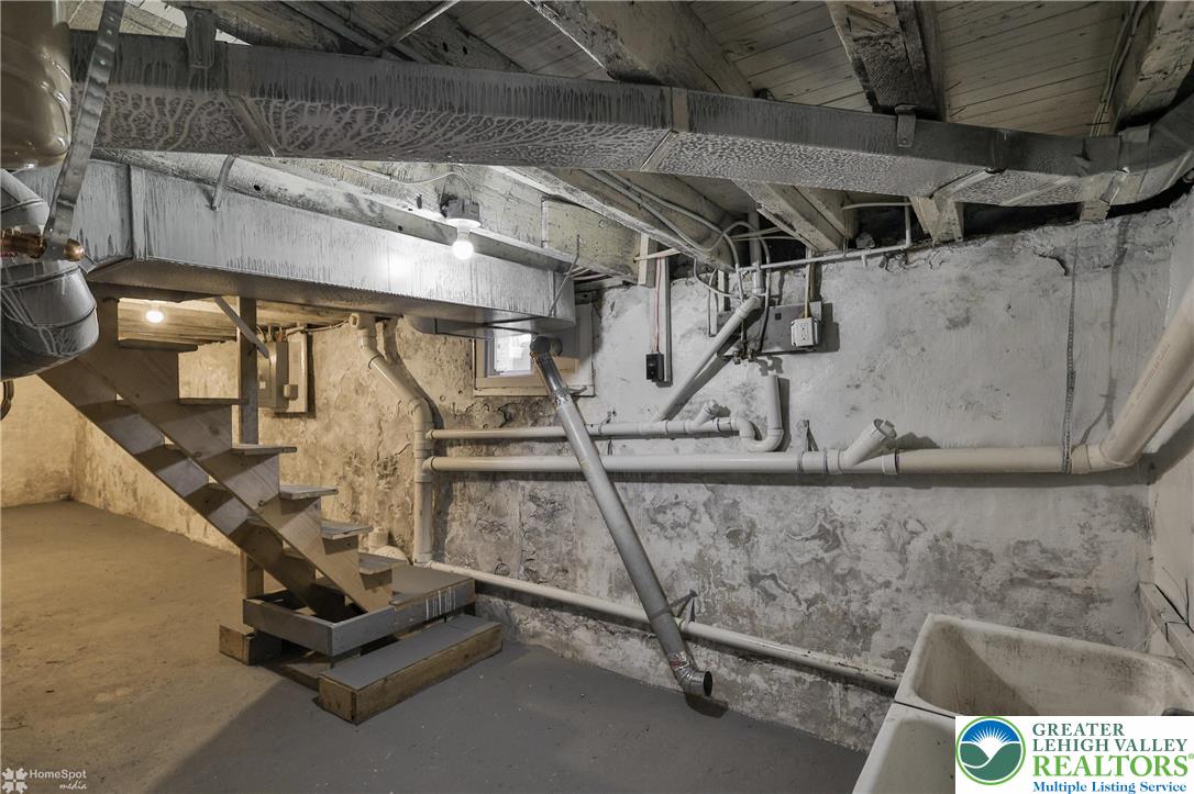 260 West Milton Street