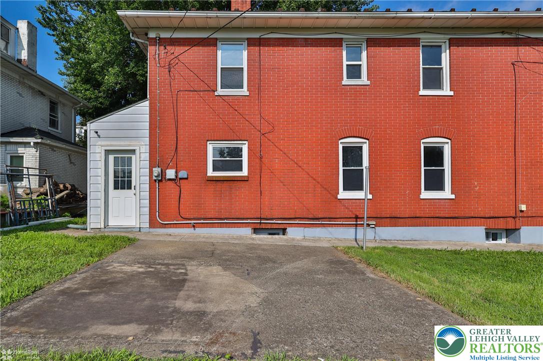 260 West Milton Street