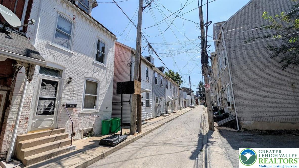 543 North Fountain Street