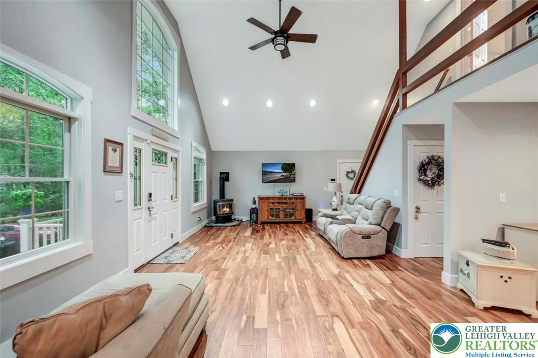 2280 Lake Drive
