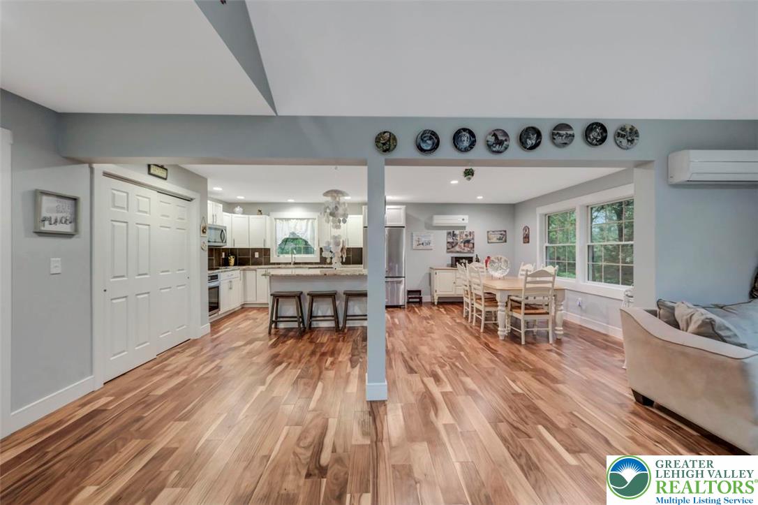 2280 Lake Drive