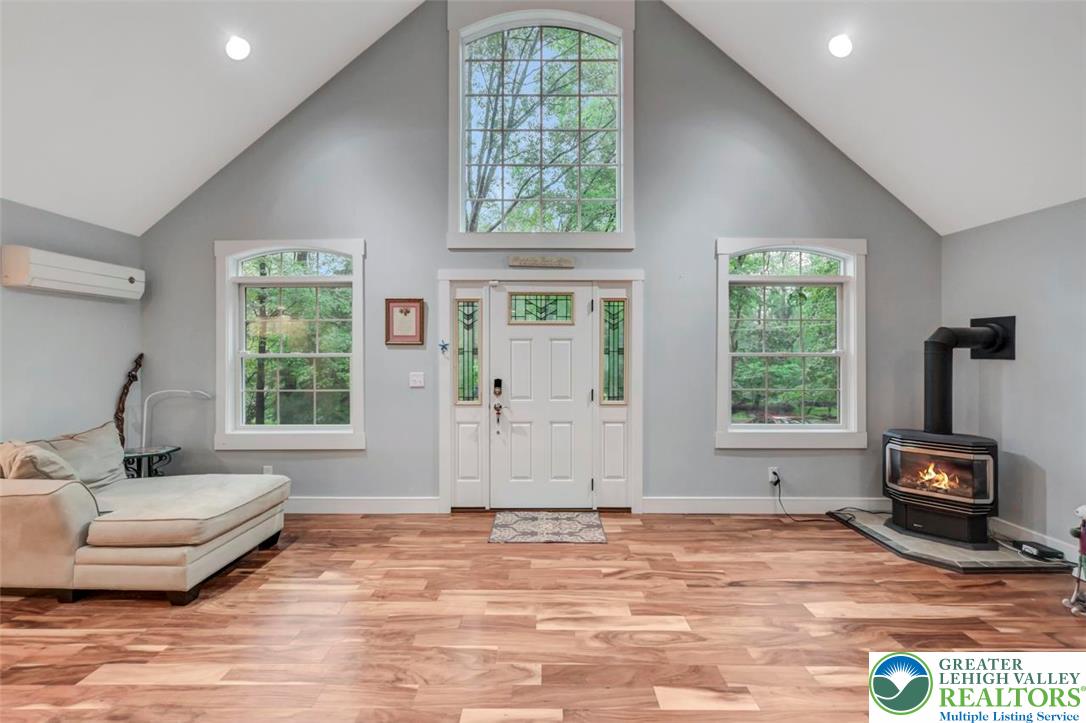 2280 Lake Drive