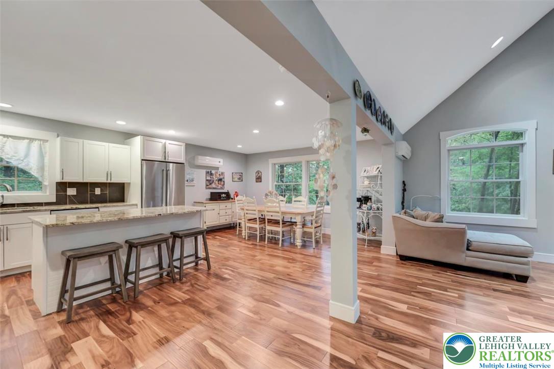 2280 Lake Drive