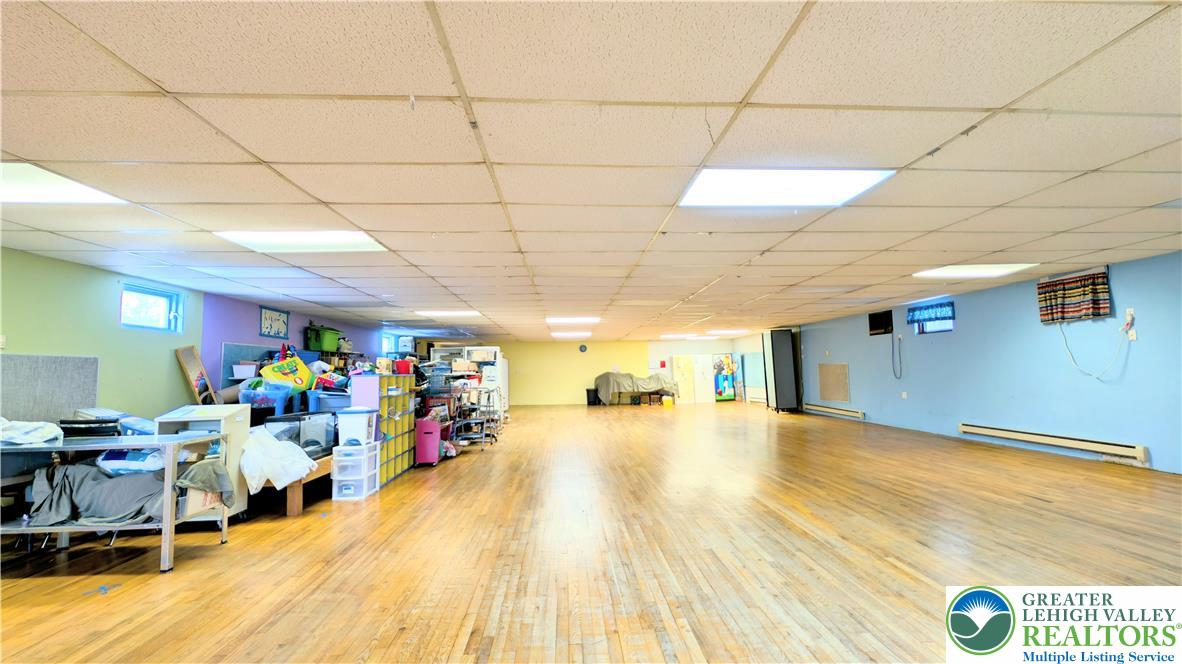 2241 Ridge Road
